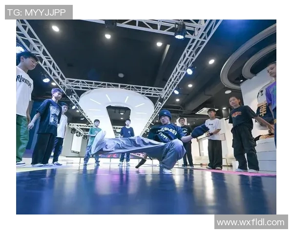 赛后分析：武汉街舞队与成都街舞队在灵活性上的精彩对决与表现探讨